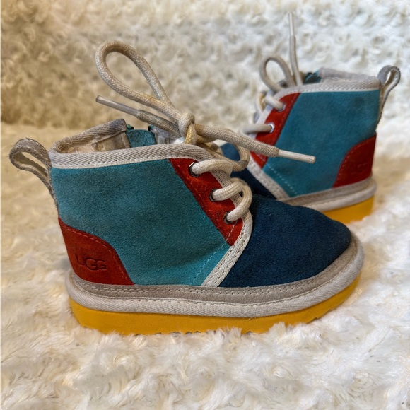 UGG TODDLER BOOTS MULTICOLOR - Picture 4 of 9